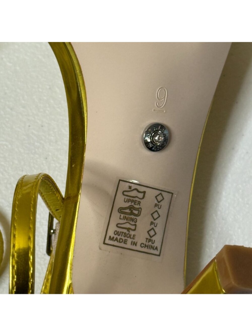 Azalea Wang Gold Metallic Strappy Heels Womens 9 Square Toe Ankle Strap - Picture 5 of 9